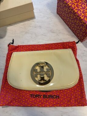 Tory Burch Cream Patent Leather Clutch with Gold Logo